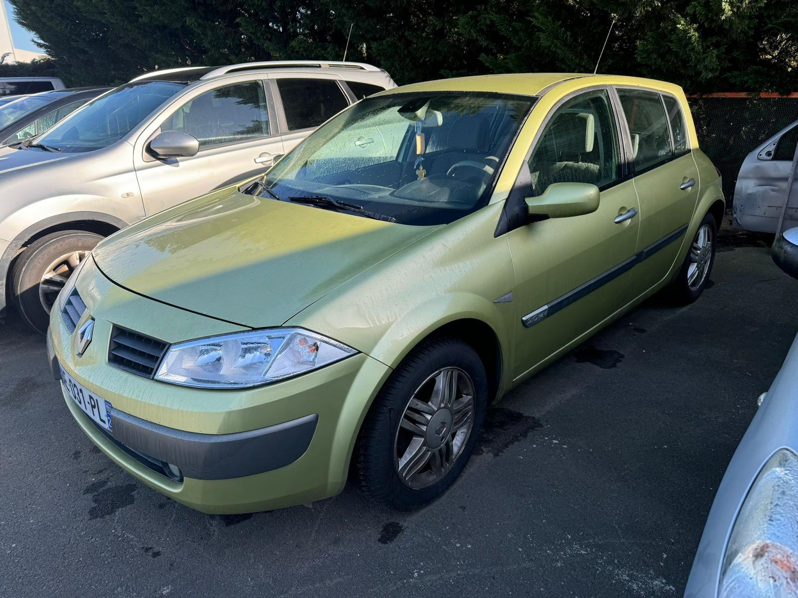 Renault Mégane Vente de véhicules d'occasion à Neuilly-sur-Marne